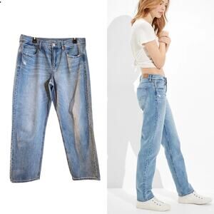 AMERICAN EAGLE Low-Rise '90s Straight Jean, Size 14 Short